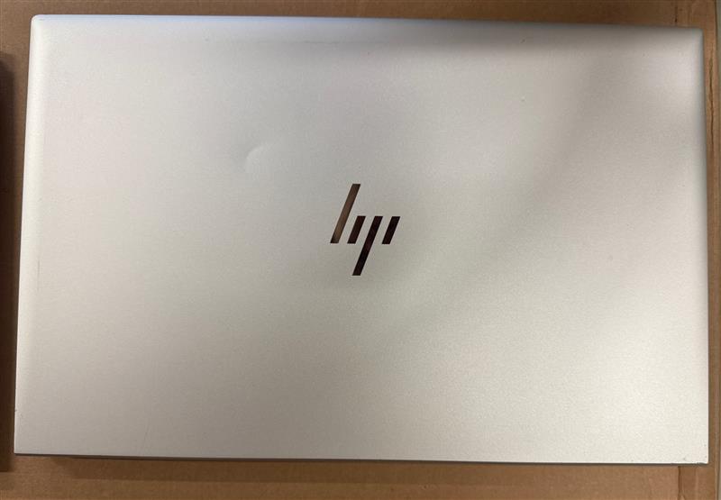 Prenosnik HP EliteBook 850 G8, Intel Core i7 1185G7, 3.0GHz, 16 GB DDR4, 256 GB SSD, 15.6" FHD, Intel Iris Xe, Cam, Windows, Refurbished B-GRADE