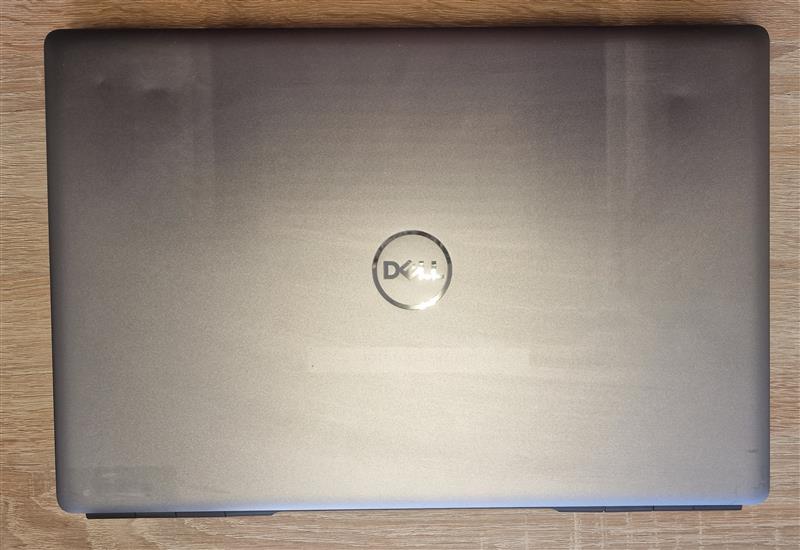 Mobilna delovna postaja Dell Precision 7560, Intel Core i7 11850H, 2.50 GHz, 32 GB RAM, 512GB SSD, 15.6"FHD (1920 x 1080), NVIDIA RTX A2000 4GB GDDR6, Webcam, Windows, Refurbished B-GRADE