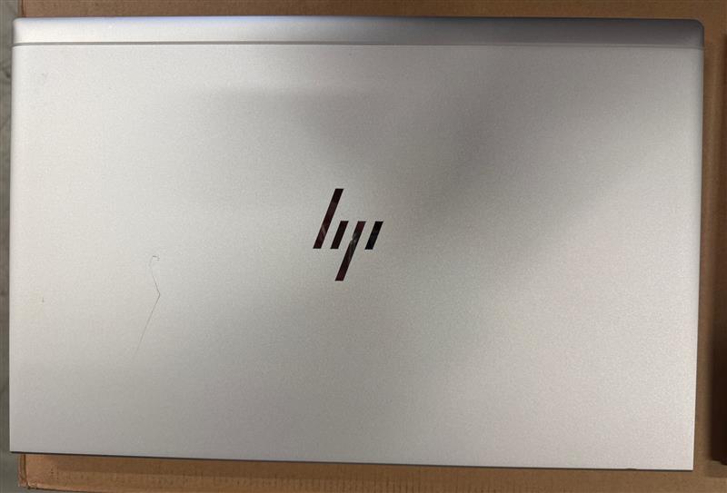 Prenosnik HP EliteBook 850 G8, Intel Core i7 1185G7, 3.0GHz, 16 GB DDR4, 256 GB SSD, 15.6" FHD, Intel Iris Xe, Cam, Windows, Refurbished B-GRADE