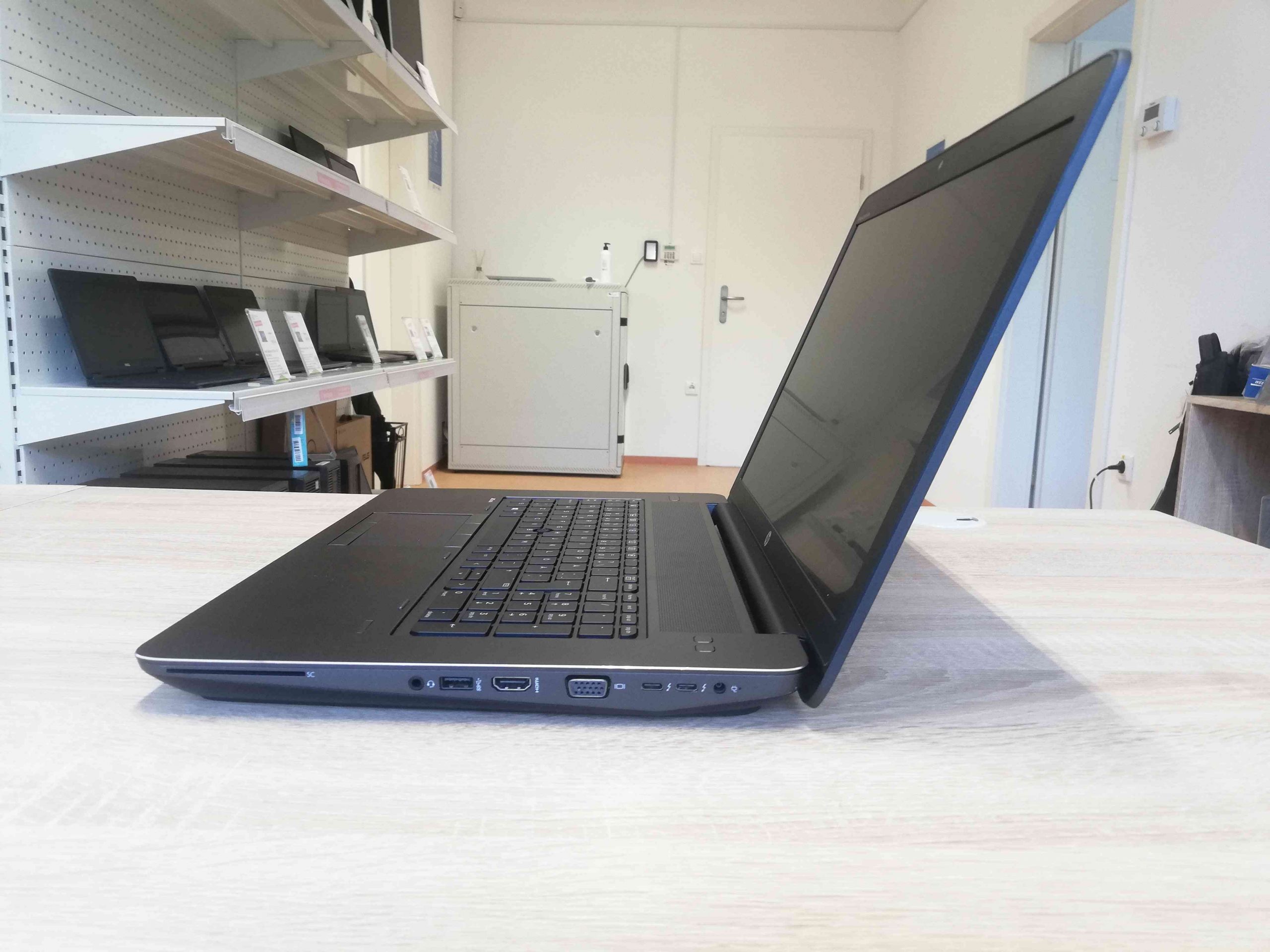 Kako izbrati obnovljen računalnik – popoln vodič za pameten nakup